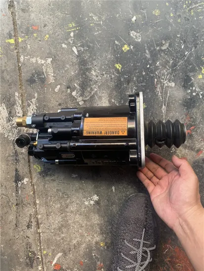 Hot Sale China Manufacture Quality Sino Truck Regulator Valve OEM Pressure Regulator