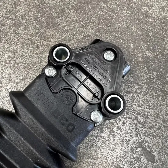 New Hyunion Steel Complete Truck Clutch Kit Assembly Pressure Plate Disc Bearing for HOWO/ Fmx II Commercial Diesel Trucks