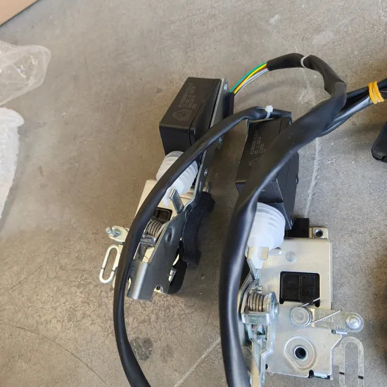 Az9719470100 HOWO Truck Parts Steering Wheel for HOWO Truck