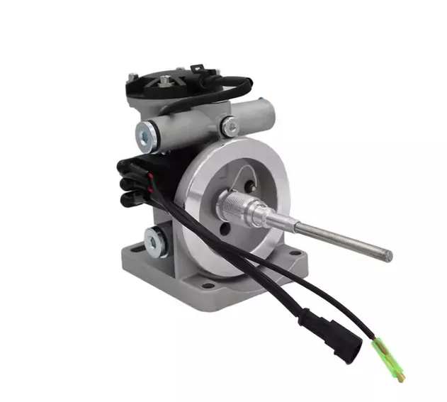 New Low Price Sinotruk HOWO Truck Parts Carbon Fiber Steering Wheel LG9704470060 Metal Steering Wheel Assembly