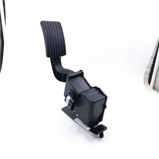 New Low Price Power Generation System Sinotruk HOWO Mc13 Truck Parts 202V26101-7282 Metal Alternator for Replace/Repair