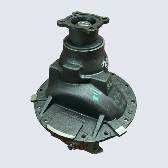 Shakman Sinotruk HOWO Truck Components Applicable Differential Assembly Az9231320745 Made of Steel