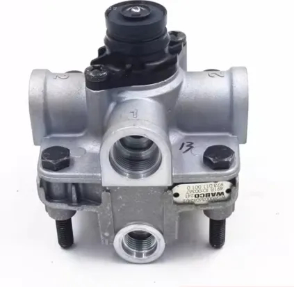 Original Zx110 Zx120 Zx125us Zx135us Zx200 Izx200 Zx200-3 Zx200-3G Main Control Valve 4398652 4448461 Main Valve for Hitachi